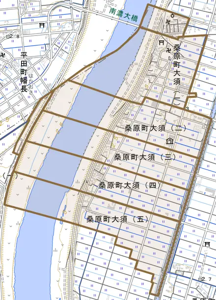 桑原町大須とその周辺の地図。町の範囲を重ねている