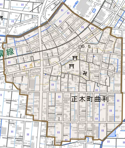 正木町曲利とその周辺の地図。町の範囲を重ねている