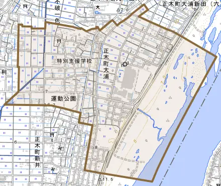正木町大浦とその周辺の地図。町の範囲を重ねている