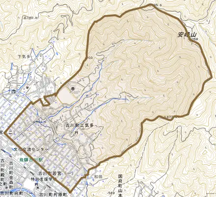 古川町上気多とその周辺の地図。町の範囲を重ねている