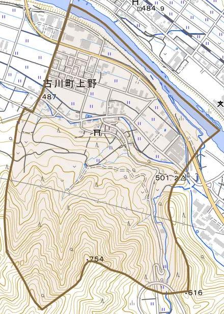 古川町上野とその周辺の地図。町の範囲を重ねている