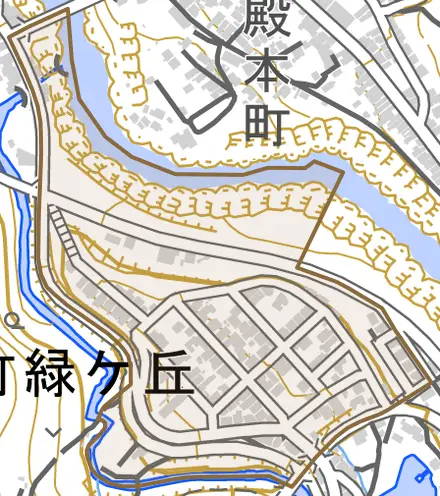 神岡町緑ケ丘とその周辺の地図。町の範囲を重ねている
