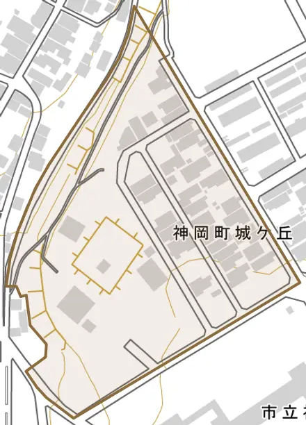 神岡町城ケ丘とその周辺の地図。町の範囲を重ねている