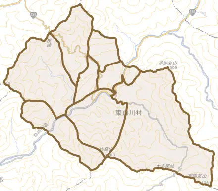 神土とその周辺の地図。町の範囲を重ねている