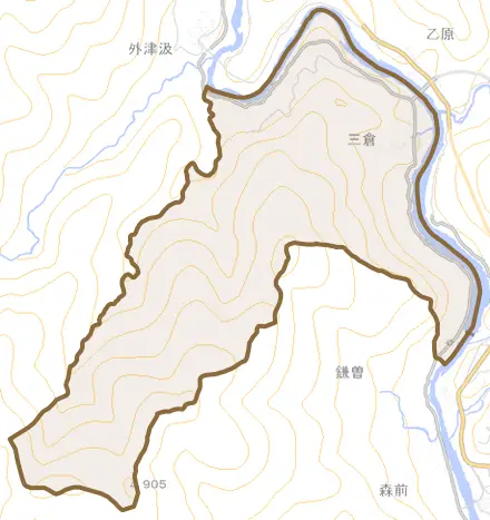 三倉とその周辺の地図。町の範囲を重ねている