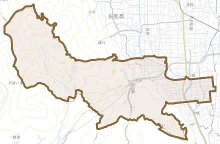 片山とその周辺の地図。町の範囲を重ねている