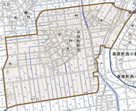 平田町蛇池とその周辺の地図。町の範囲を重ねている