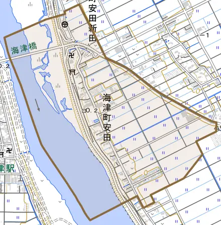 海津町安田とその周辺の地図。町の範囲を重ねている