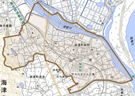 南濃町駒野とその周辺の地図。町の範囲を重ねている