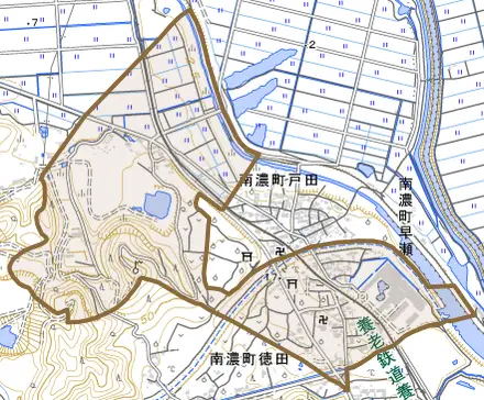 南濃町徳田とその周辺の地図。町の範囲を重ねている