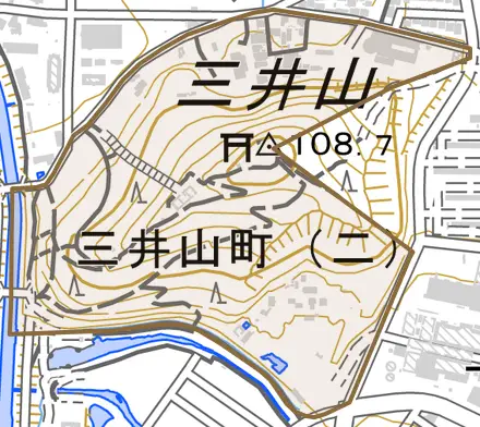三井山町とその周辺の地図。町の範囲を重ねている