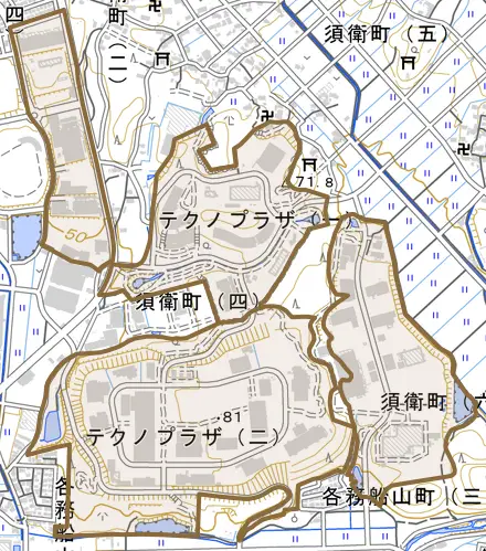 テクノプラザとその周辺の地図。町の範囲を重ねている