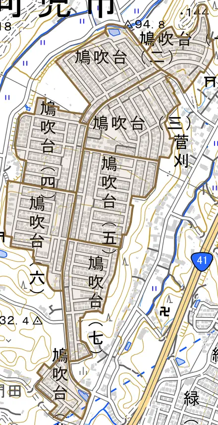 鳩吹台とその周辺の地図。町の範囲を重ねている