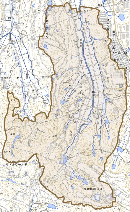 塩河とその周辺の地図。町の範囲を重ねている