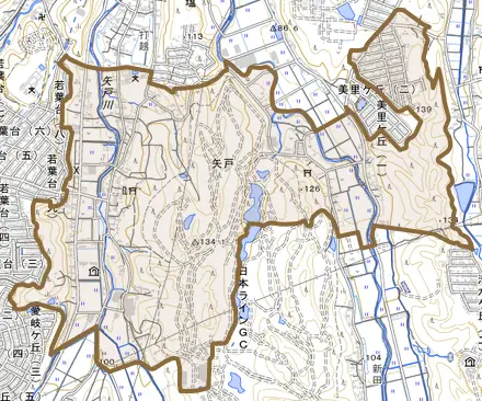 矢戸とその周辺の地図。町の範囲を重ねている