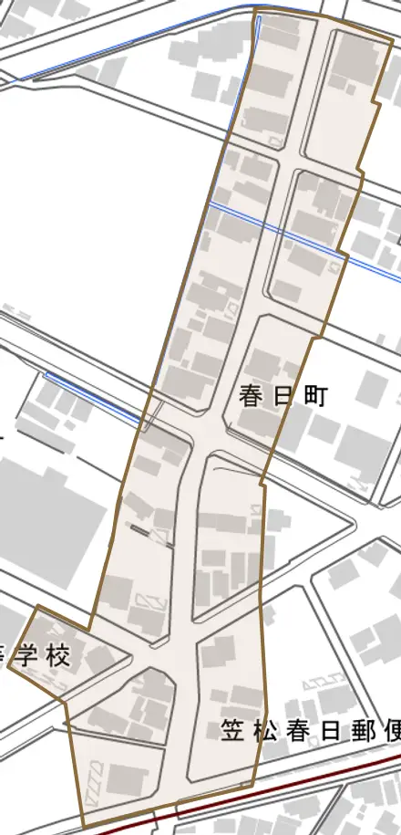 春日町とその周辺の地図。町の範囲を重ねている