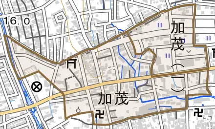 加茂とその周辺の地図。町の範囲を重ねている