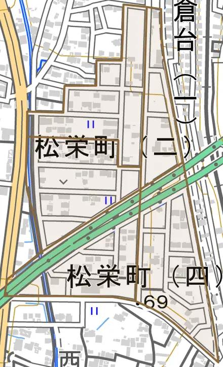 松栄町とその周辺の地図。町の範囲を重ねている