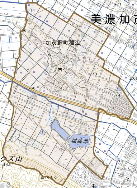 加茂野町稲辺とその周辺の地図。町の範囲を重ねている