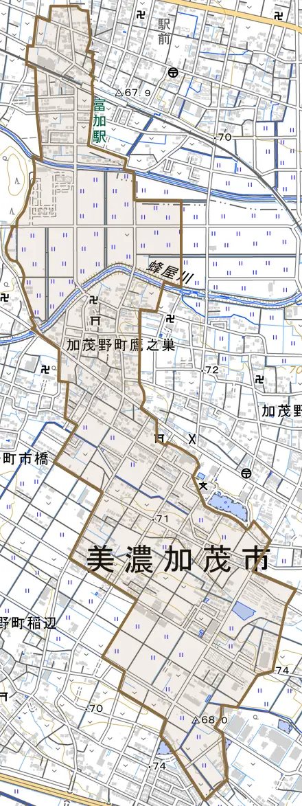 加茂野町鷹之巣とその周辺の地図。町の範囲を重ねている