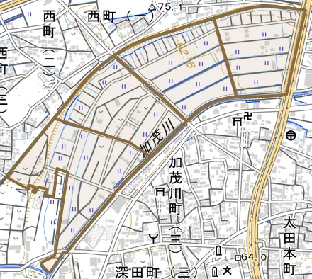草笛町とその周辺の地図。町の範囲を重ねている