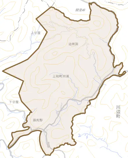 三和町川浦とその周辺の地図。町の範囲を重ねている