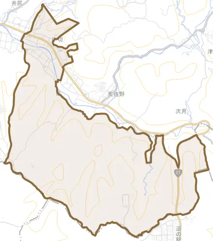 中切とその周辺の地図。町の範囲を重ねている