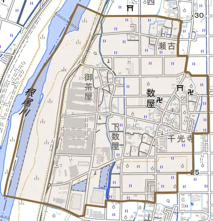 数屋とその周辺の地図。町の範囲を重ねている