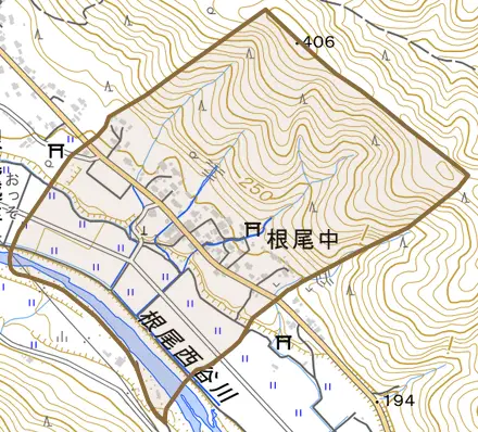 根尾中とその周辺の地図。町の範囲を重ねている