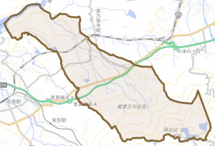 茄子川とその周辺の地図。町の範囲を重ねている