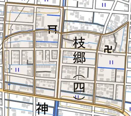枝郷とその周辺の地図。町の範囲を重ねている