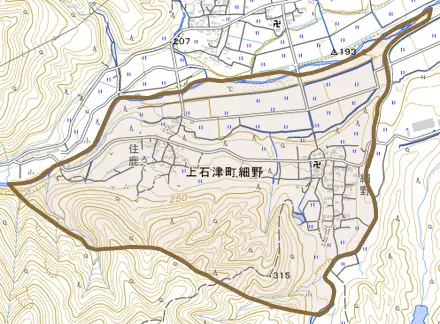 上石津町細野とその周辺の地図。町の範囲を重ねている