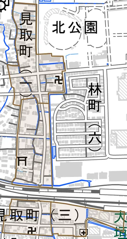 見取町とその周辺の地図。町の範囲を重ねている