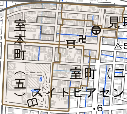 室本町とその周辺の地図。町の範囲を重ねている