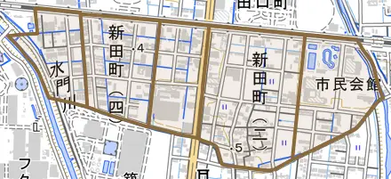 新田町とその周辺の地図。町の範囲を重ねている