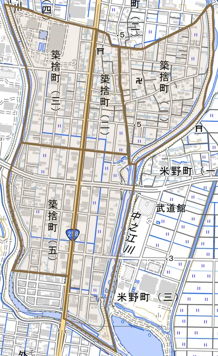 築捨町とその周辺の地図。町の範囲を重ねている