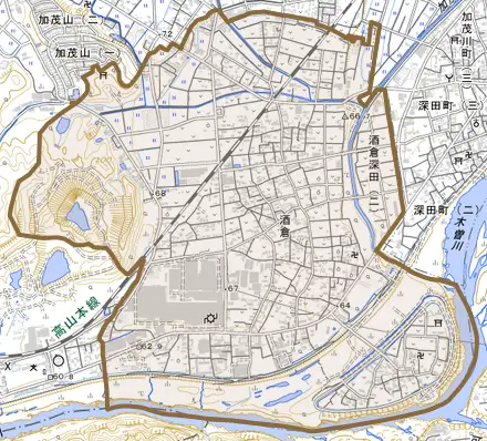 酒倉とその周辺の地図。町の範囲を重ねている