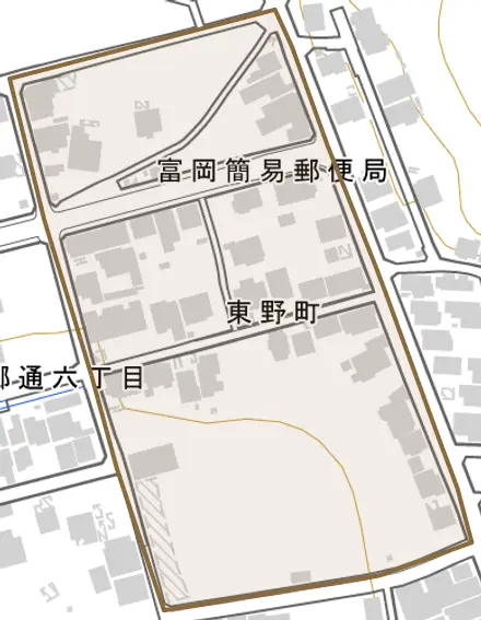 東野町とその周辺の地図。町の範囲を重ねている