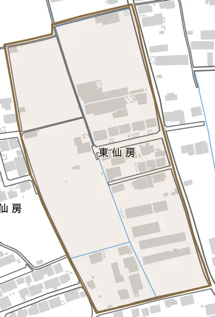 東仙房とその周辺の地図。町の範囲を重ねている