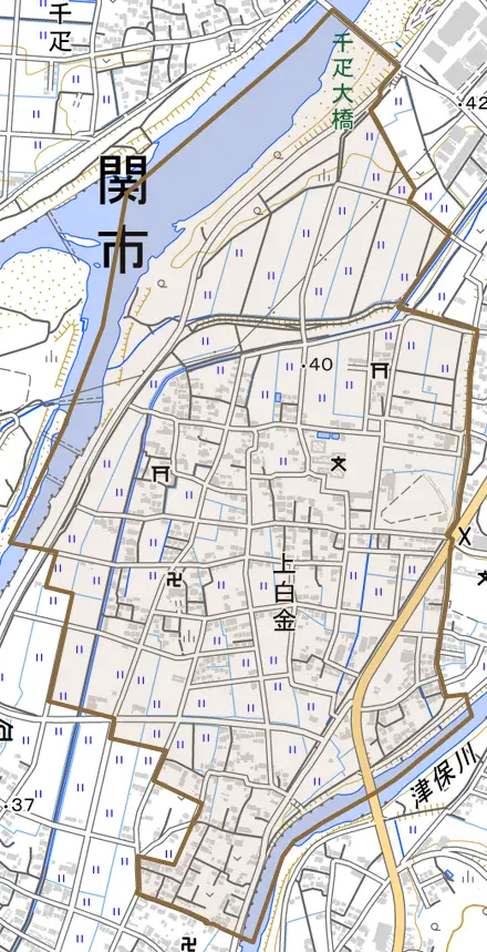 上白金とその周辺の地図。町の範囲を重ねている