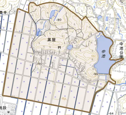 黒屋とその周辺の地図。町の範囲を重ねている
