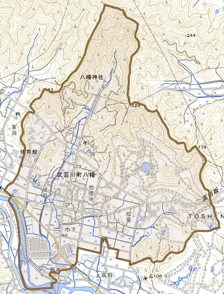 武芸川町八幡とその周辺の地図。町の範囲を重ねている