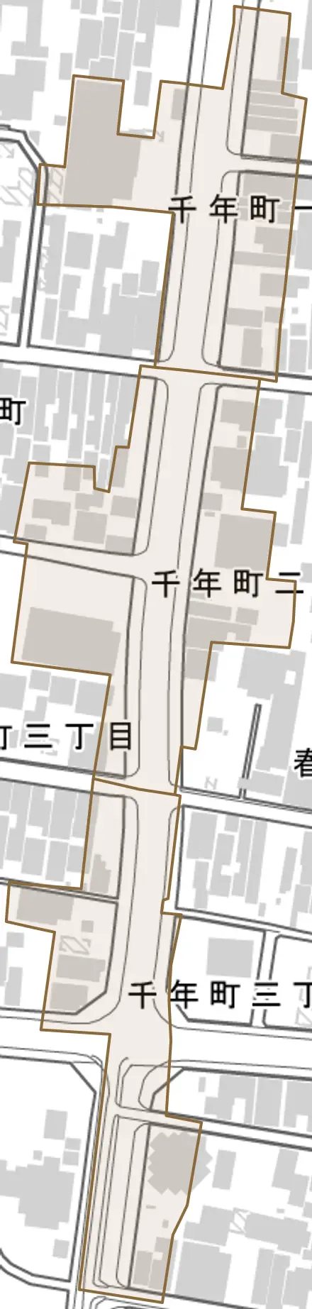 千年町とその周辺の地図。町の範囲を重ねている