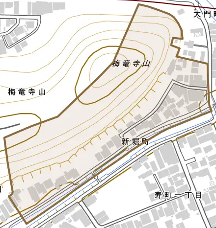 新堀町とその周辺の地図。町の範囲を重ねている