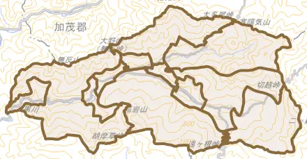 黒川とその周辺の地図。町の範囲を重ねている