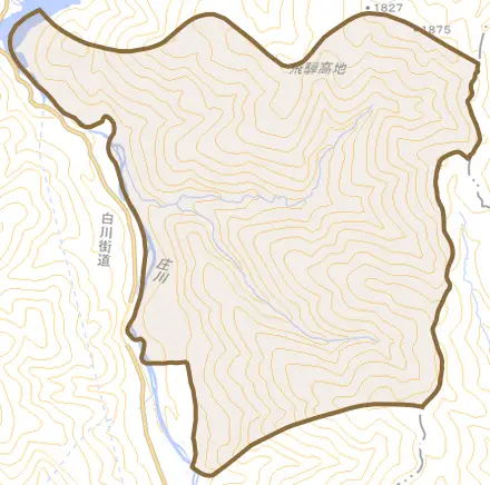 大字木谷とその周辺の地図。町の範囲を重ねている