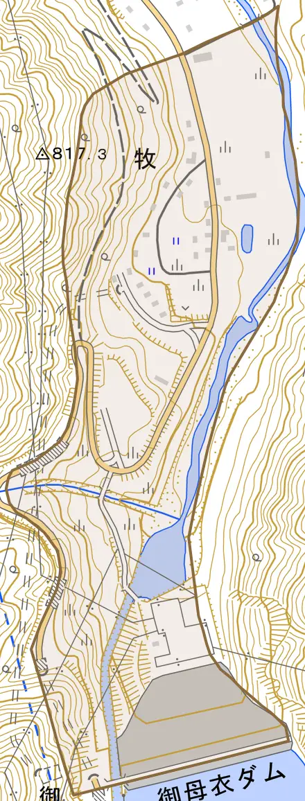 大字牧とその周辺の地図。町の範囲を重ねている