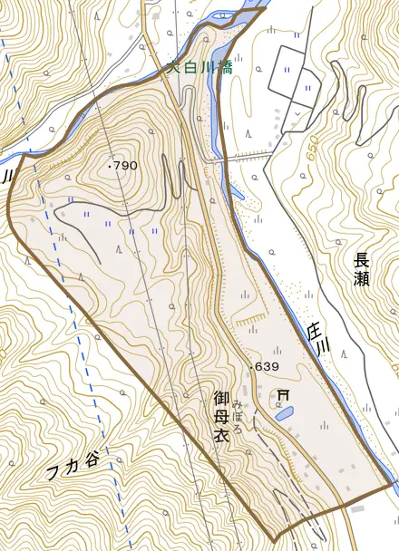 大字御母衣とその周辺の地図。町の範囲を重ねている