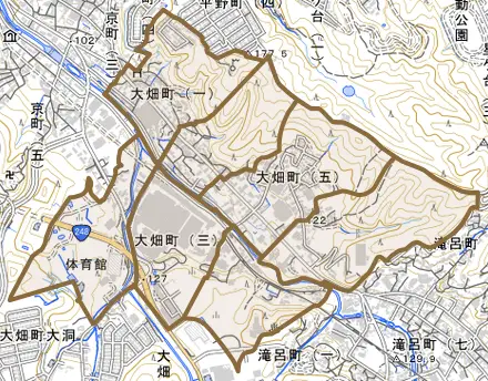 大畑町とその周辺の地図。町の範囲を重ねている