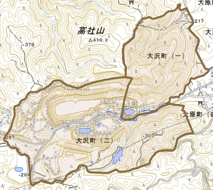 大沢町とその周辺の地図。町の範囲を重ねている